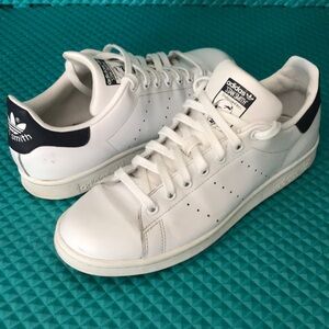 ADIDAS Originals Men's Stan Smith White Leather Sneaker | 9